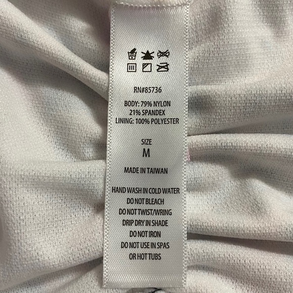 Sundazed Black Pink Animal Print Stretch Lined Ruffled Swim Bottom Medium - Picture 4 of 15